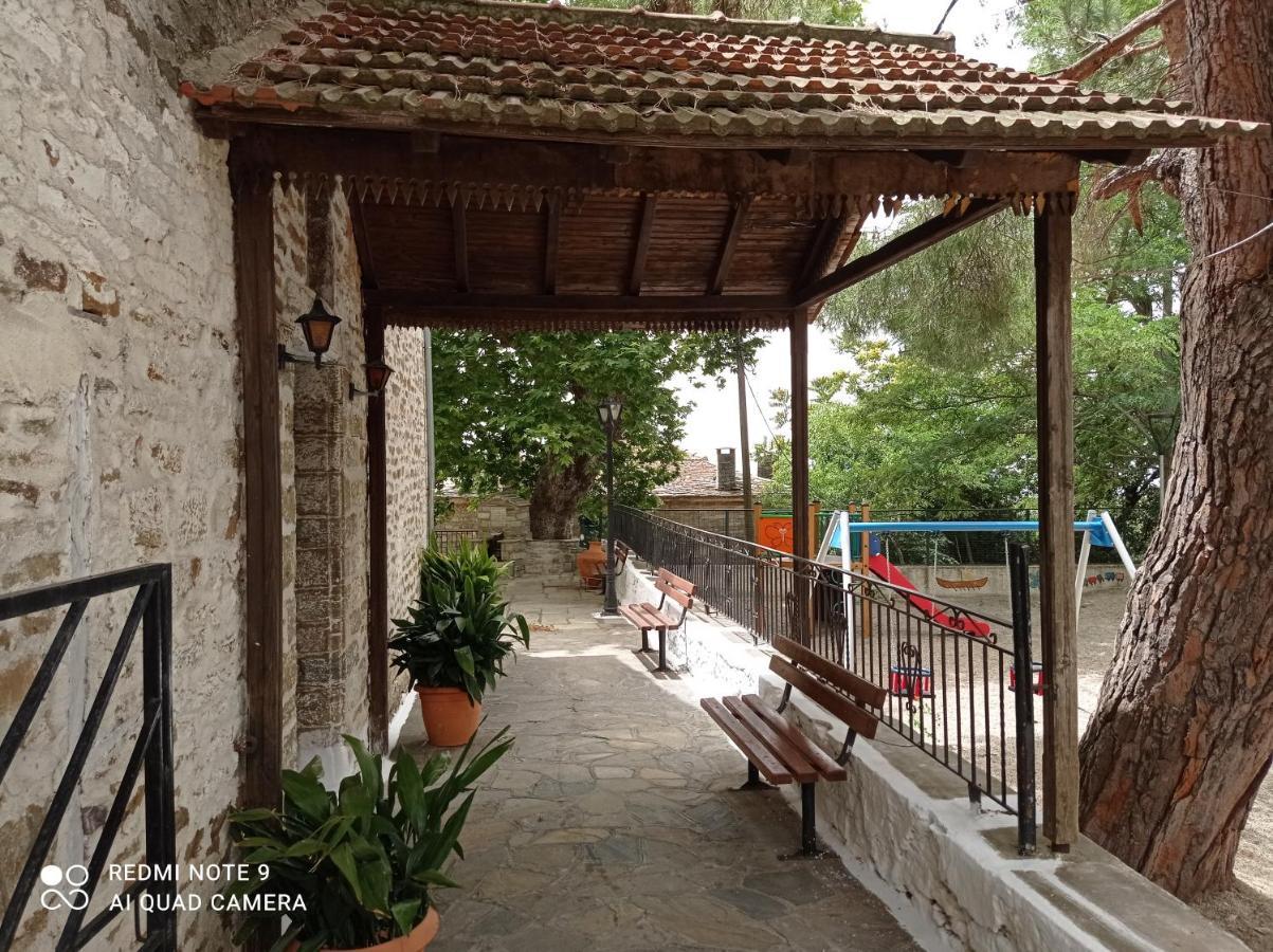 Marina Traditional Stonehouse Afétai Exterior foto