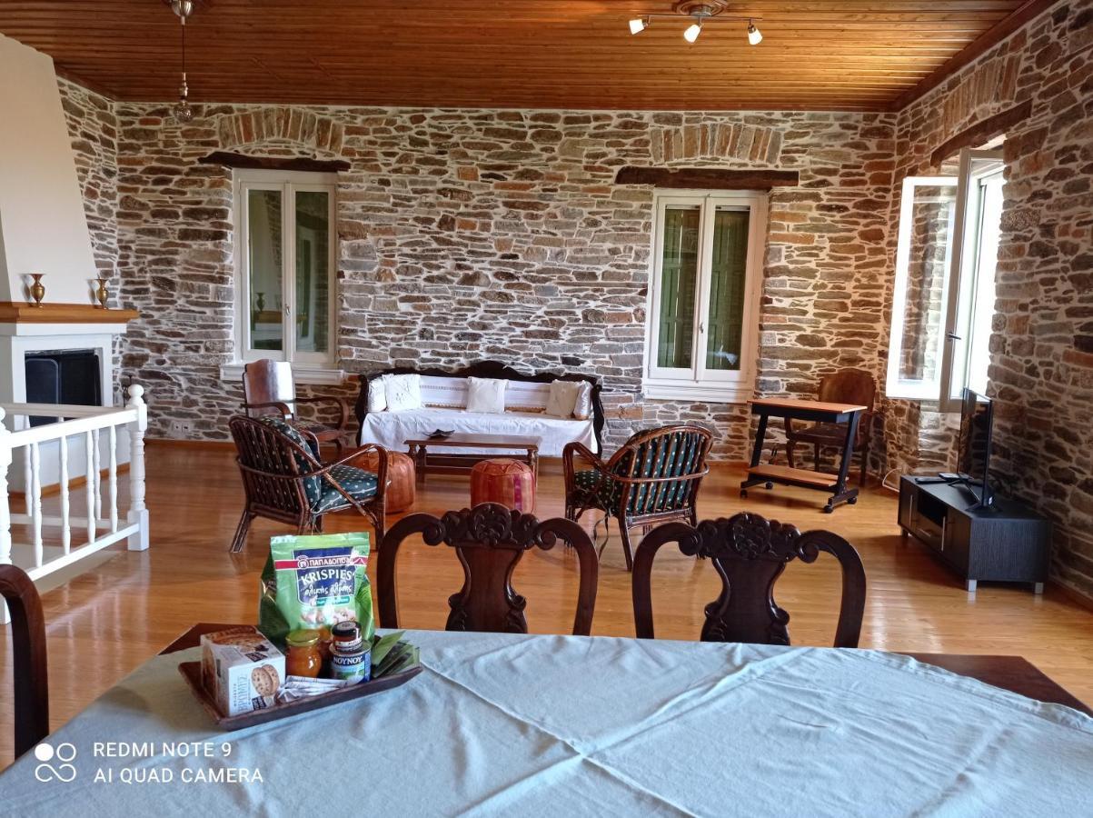 Marina Traditional Stonehouse Afétai Exterior foto